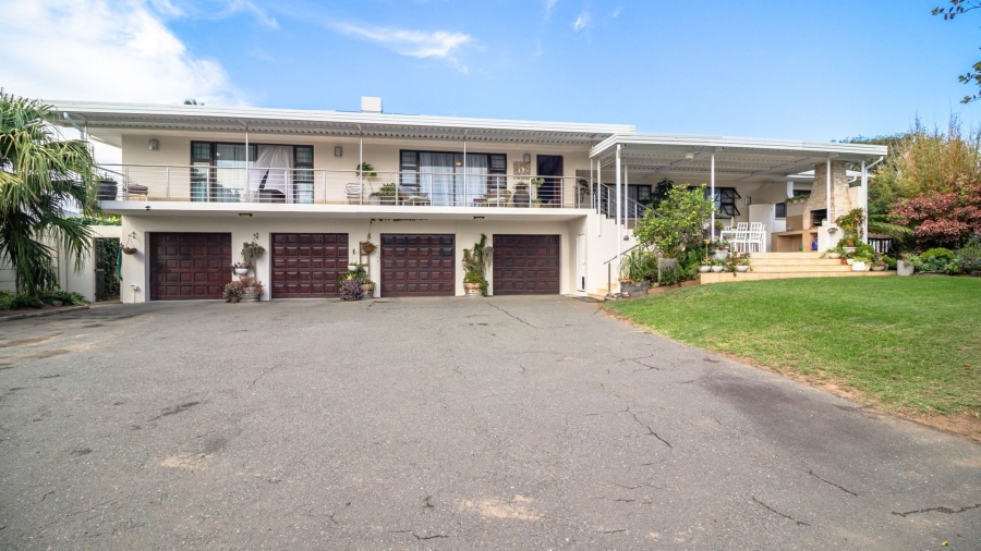 6 Bedroom Property for Sale in Gonubie North Eastern Cape